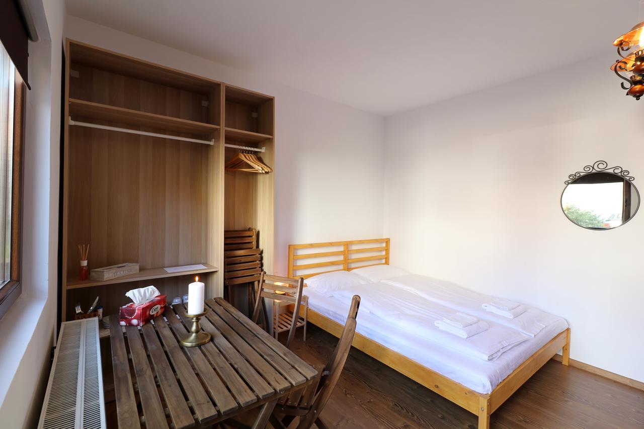 Casa 193 Motorcycle Friends Bed & Breakfast Sibiu Exterior photo
